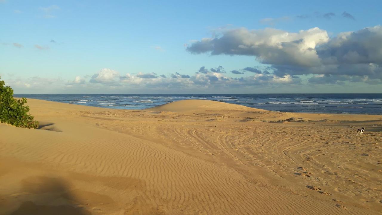Beached House On Golden Sanddunes Cannon Rocks Kültér fotó